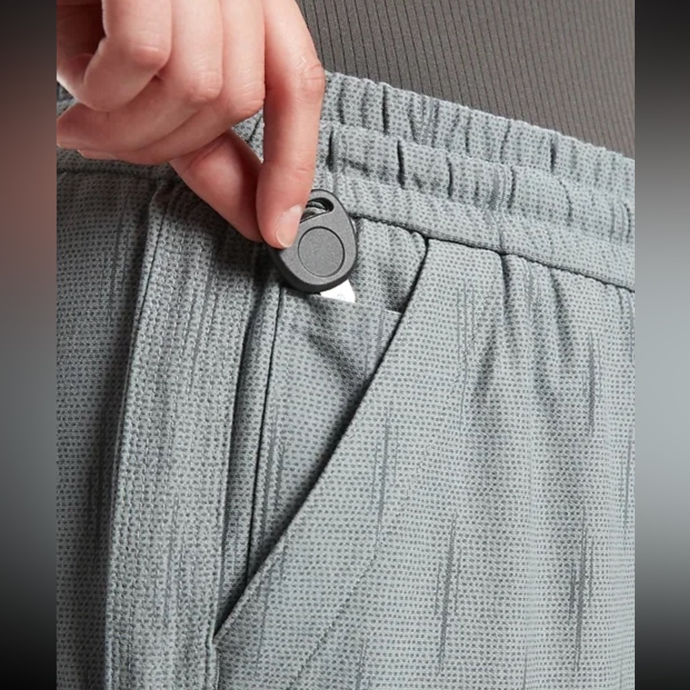 NWT Athleta Farallon printed jogger - Picture 5 of 6